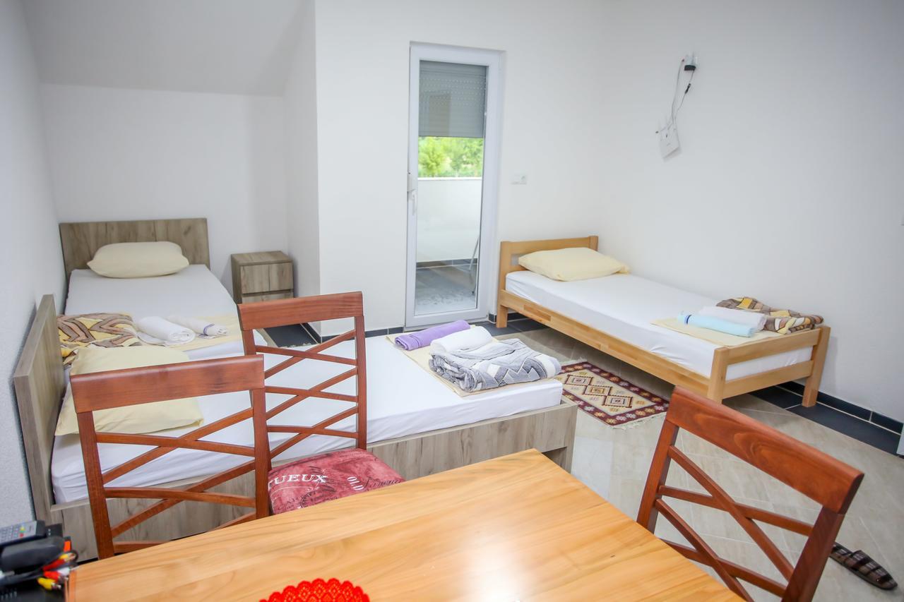 Apartments River Una 4 Біхач Екстер'єр фото